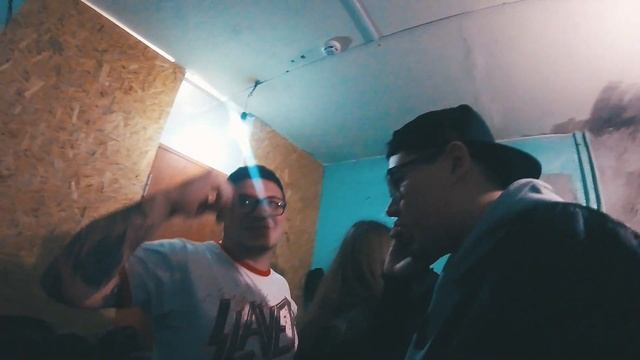 When Stars Attack - Пока мы здесь смотреть онлайн