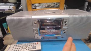 Sharp MD-F230 Boombox