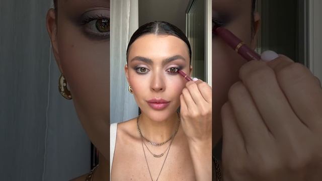 Простой вечерний макияж который сделает каждый ! виз?
