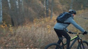 Трек, который звучит так, будто он написан для поцелуев! - Valiant Thor -- Irama Gema -- Unnamed alb