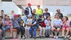 Пришкольные лагеря, трудоустройство и выезды в другие регионы: как пройдут каникулы школьников