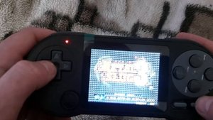 игровая портативная консоль,Dino 3200(аналог sf2000) за 1500 ру?