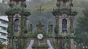 Гимарайнш — город в Португалии