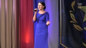 «ТЫ ЖИВИ, МОЯ РОССИЯ» - исполняет Екатерина ШУМИХИНА