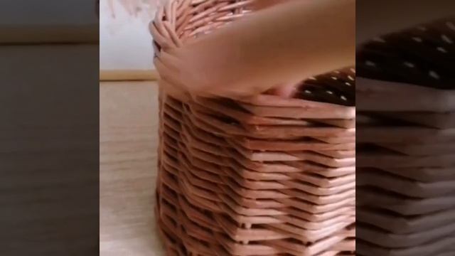 Шкатулка корзина из бумажных трубочек смотреть онлайн