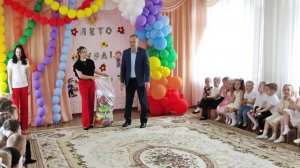 Волгодонск. Детский сад "Космос"- поздравление И.В.Балуков с Днём защиты детей