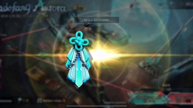 Выбил ДЕВУШКЕ🔥 НОВЫЙ ЗОЛОТОЙ костюм в PUBG❤️ смотреть онлайн