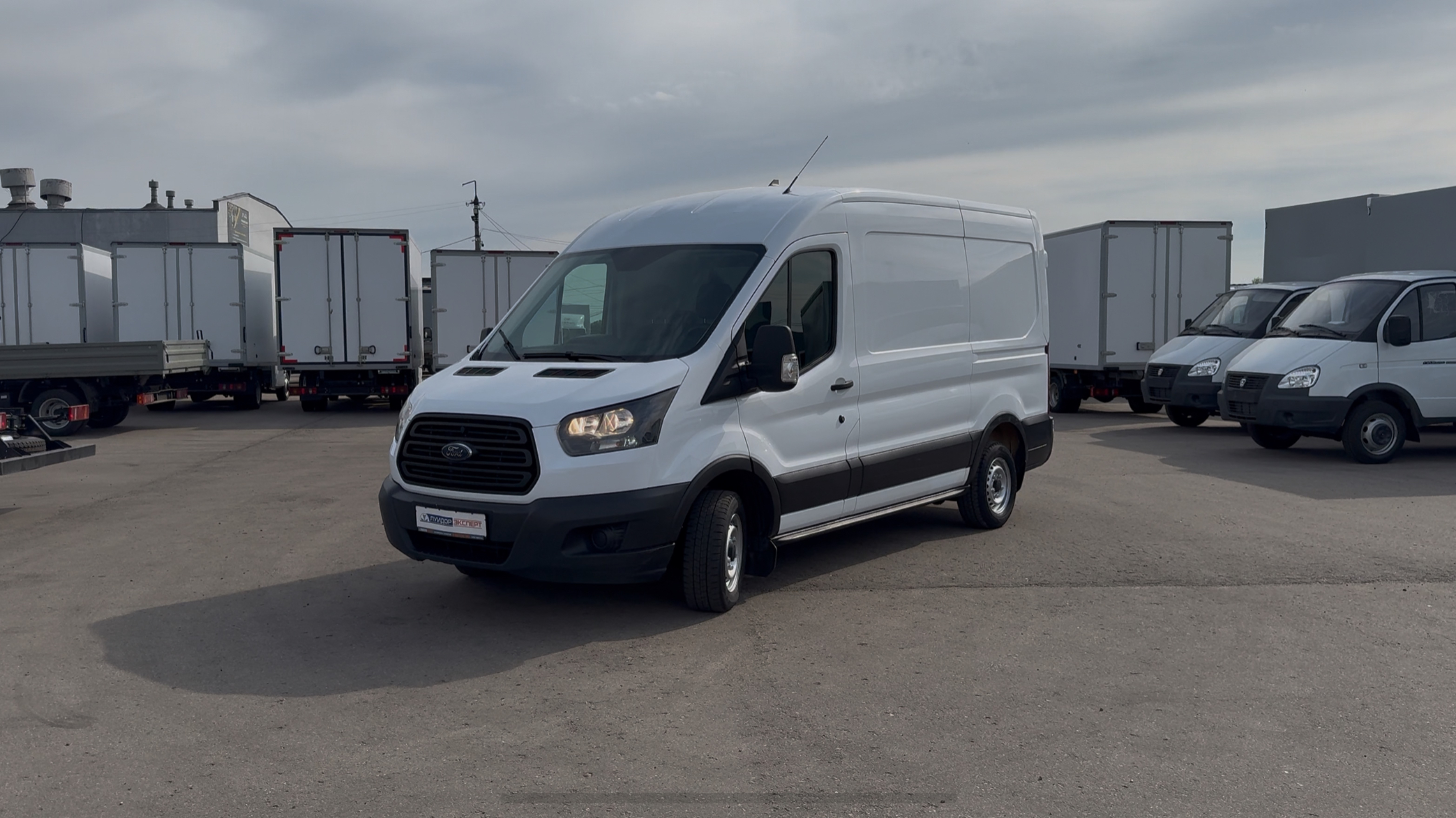 Ford Transit 2021