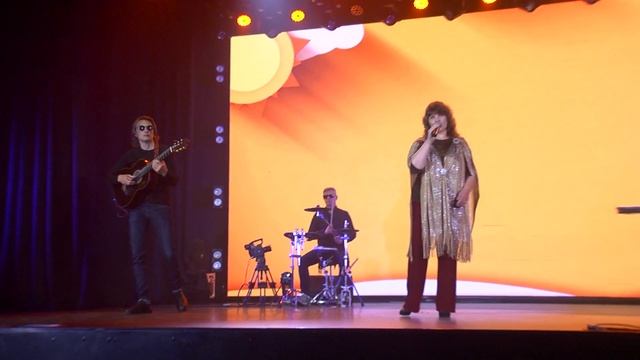 " Мой любимый человек" музыка и слова Ирины Некипело? смотреть онлайн