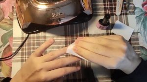 ДЕЛАЮ НОГТИ САМА СЕБЕ В 14 ЛЕТ//маникюр в 14💅💕