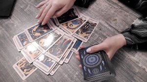 Что человек решил дальше делать? таро прогноз