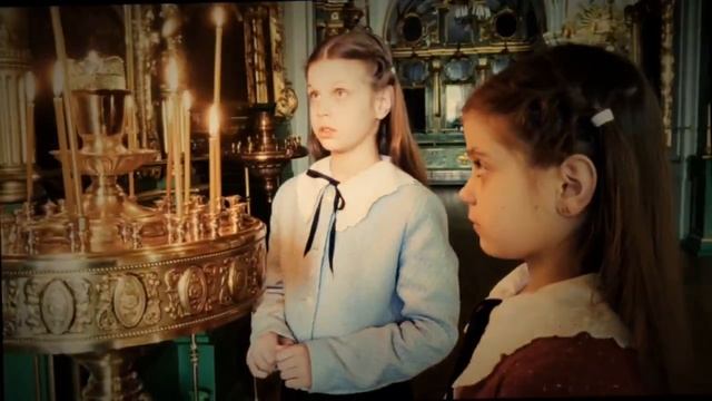 Клип на песню «Мы молимся за вас…», снятый в Музее на выставке «За лентой»