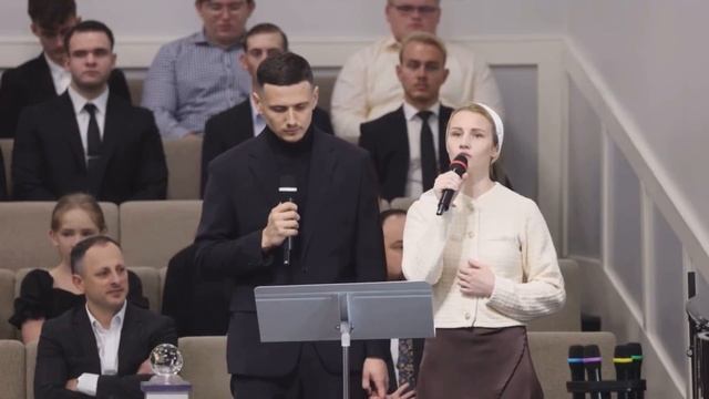 Сердце свое, полагаю я в руки Господа  •  Валентин & Але смотреть онлайн