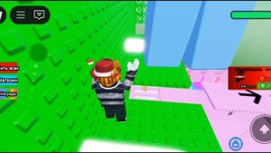 играю в тролл башню, в роблокс