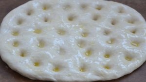 Фокачча с бурратой и томатами