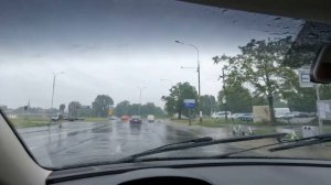 Ливень на дороге: Завораживающий Шум Дождя по Машине