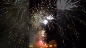 Салют Москва 870 лет! Стреляли с баржи !