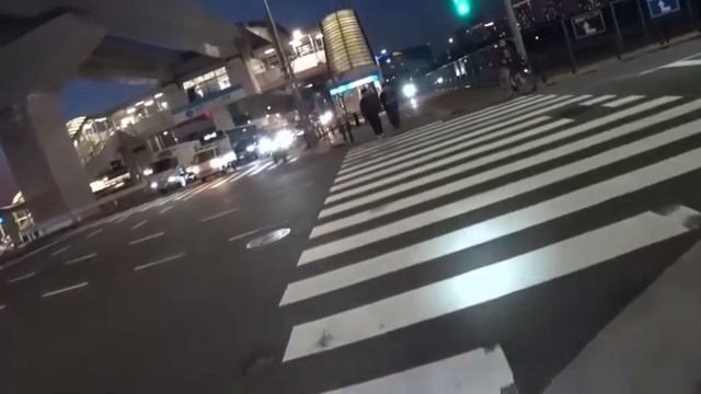 Как хорошо, что у тебя трёшка. Моей бывшей жене с детьм? смотреть онлайн