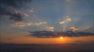 ОПЯТЬ ЗВЕЗДА  НА  ЧЁРНОМ  НЕБЕ. СТИХИ - Д. КРИВОШЕЕВ. МУЗ?