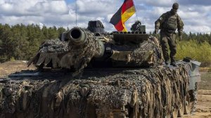 В ФРГ заявили о необходимости увеличения численности армии до 260 тыс. человек