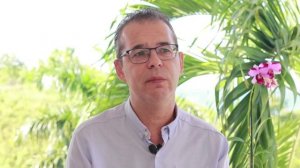 Меня не устраивает образование в области коммуникации, имеющееся в РФ. Поэтому я создал свою Школу