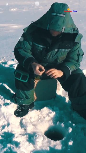 Курочка по зёрнышку Рыбак по рыбке на Мормышку в Глухо смотреть онлайн