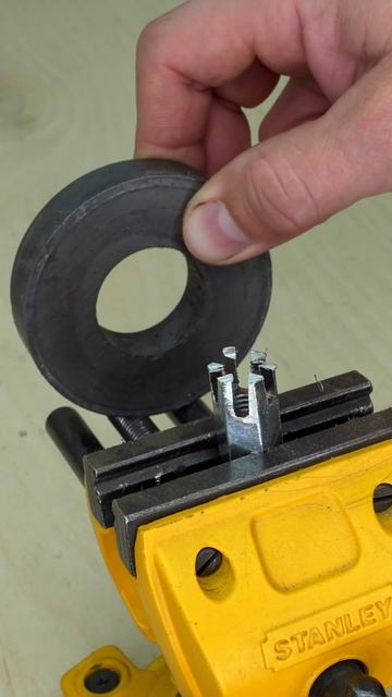 Запомни эту хитрость! Как пилить без грязи? смотреть онлайн