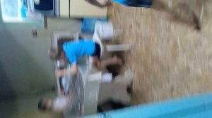 при виде камеры мы становимся спокойными детишками)