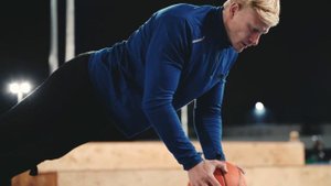 Как передвигаться в защите «боком» (defensive slide) NoDaysOff