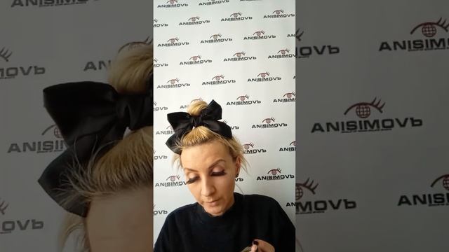 Видеокурс: Экспресс-наращивание ресниц в домашних усл смотреть онлайн