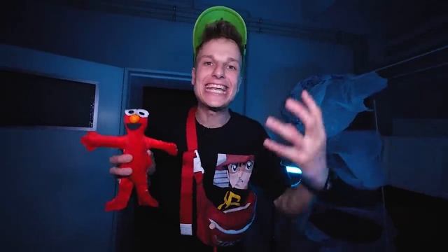 BRUNO (БРУНО) - Никогда не делай куклу вуду ЭЛМО в 300 ночи!!!