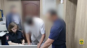 Кубанские полицейские задержали сообщника мошенников