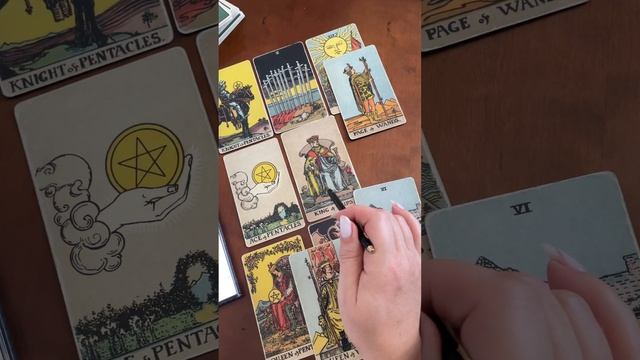 Получится ли купить квартиру? Разбор расклада для подписчицы \\ Анастасия MON \\ Школа "Сила таро" смотреть онлайн