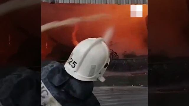 Нижний Новгород : пожар в сормовской промзоне