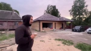 Неожиданный поворот. Начали строить навес. Разводим освещение на участке. Жизнь простых людей.