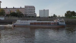 теплоход "Заря" отход в Омске