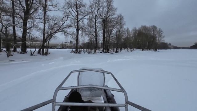 Зима с аэролодкой Бриз-380. На аэролодке по Санкт-Петерб смотреть онлайн