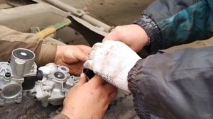 нет работы!попал в рабство! крутим гайки!