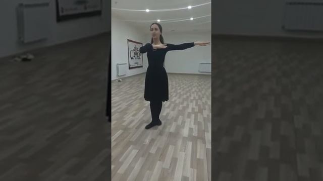 Занятие 9. "Работа над пластикой рук". 18.06.2020 смотреть онлайн