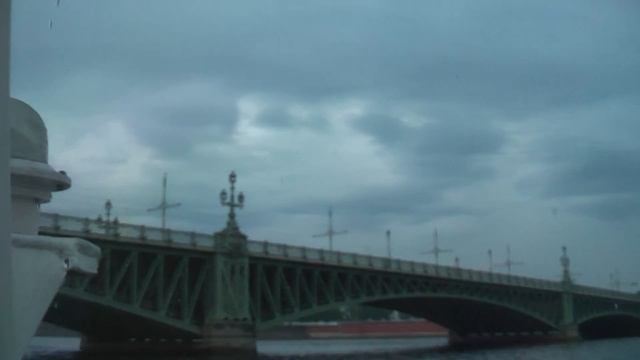 rock hit neva -- качает в Питере.MTS