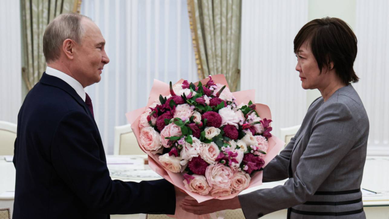 Владимир Путин провел встречу с вдовой бывшего премьер-министра Японии Синдзо Абэ
