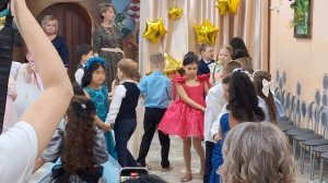 Финальный танец на выпускной в детском саду