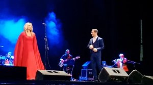 Антон и Виктория Макарские.12.11.2024г...Киров.дк*"Родина"