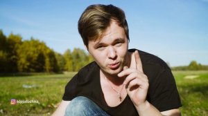 ГВОЗДЬ НАСКВОЗЬ ПРОБИЛ СТЕКЛЯННУЮ БУТЫЛКУ !