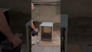 Боядисване на мебели с тебеширена боя! Chalky paint от Rust Oleum