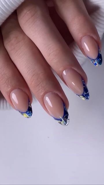 Школа маникюра Юлии Волковой #shorts смотреть онлайн