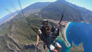 Решил в первый раз в ЖИЗНИ УПРАВЛЯТЬ ПАРАПЛАНОМ и ВОТ что ПРОИЗОШЛО!