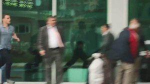 В ожидании солнца клип Kupa Kızı Sinek Valesi Керем Зейнеп-я иду за тобой