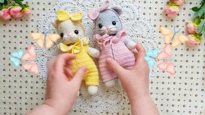 Милые котята в комбинезонах крючком