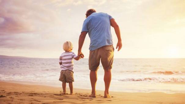 Отцы, не оставляйте сыновей смотреть онлайн